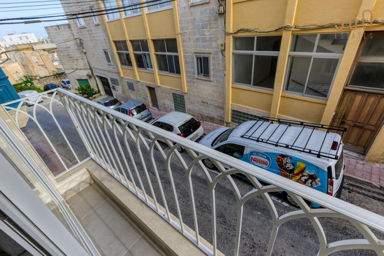 A Lovely 1Br Home With Balcony Just Off The Coast By 360 Estates St. Julian's Zewnętrze zdjęcie