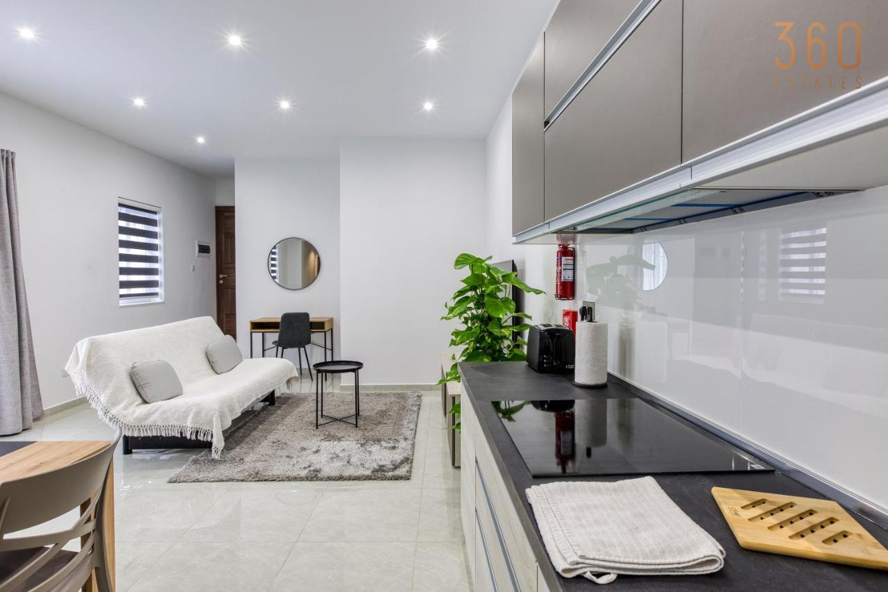A Lovely 1Br Home With Balcony Just Off The Coast By 360 Estates St. Julian's Zewnętrze zdjęcie